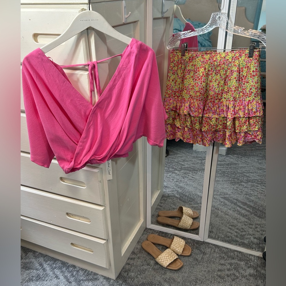 Bubblegum Pink Blouse & Vibrant Floral Skirt Spring Matching Set by Dress Forum✨
